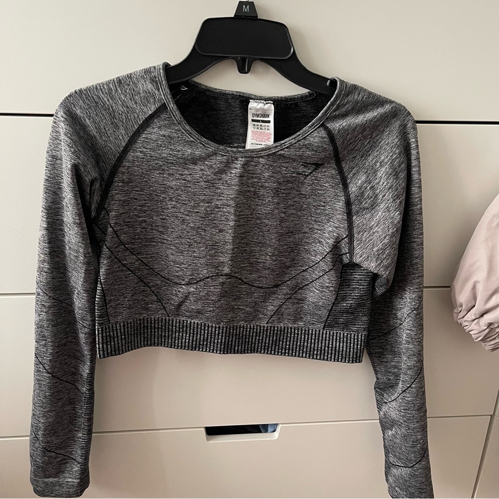 Gymshark Top🖤